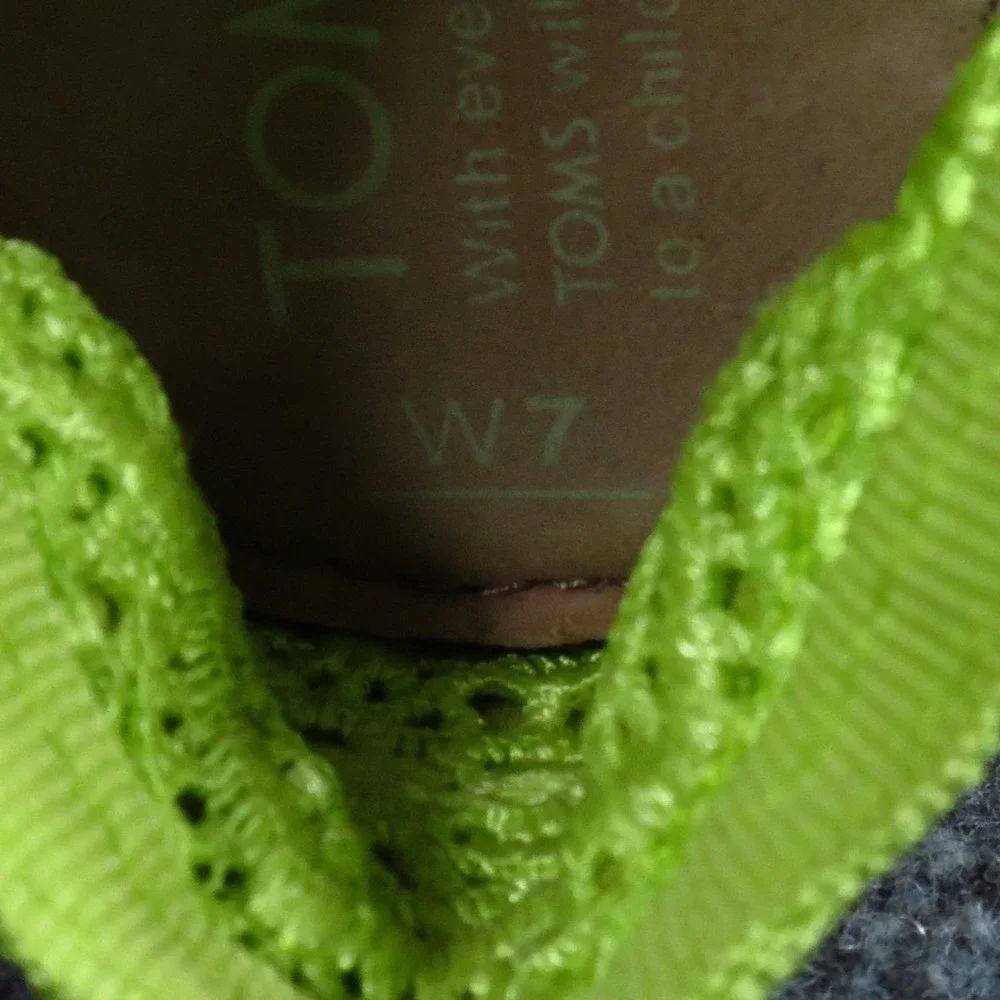 TOMS Alpargata Women Moroccan Crochet Slip On Shoe Size 7 Summer Lime Green